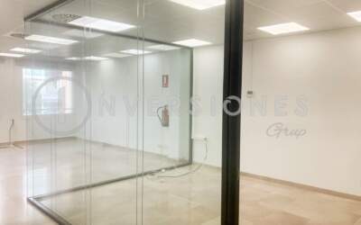 Oficina versatil y moderna en Calle Entença – Alquiler comercial