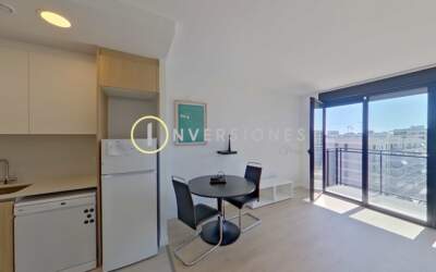Newly built apartment with terrace and communal pool in Marina del Prat – For rent
